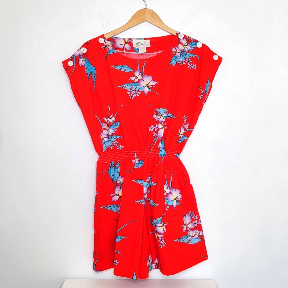Vintage Hawaiian romper shorts jumpsuit red size medium.